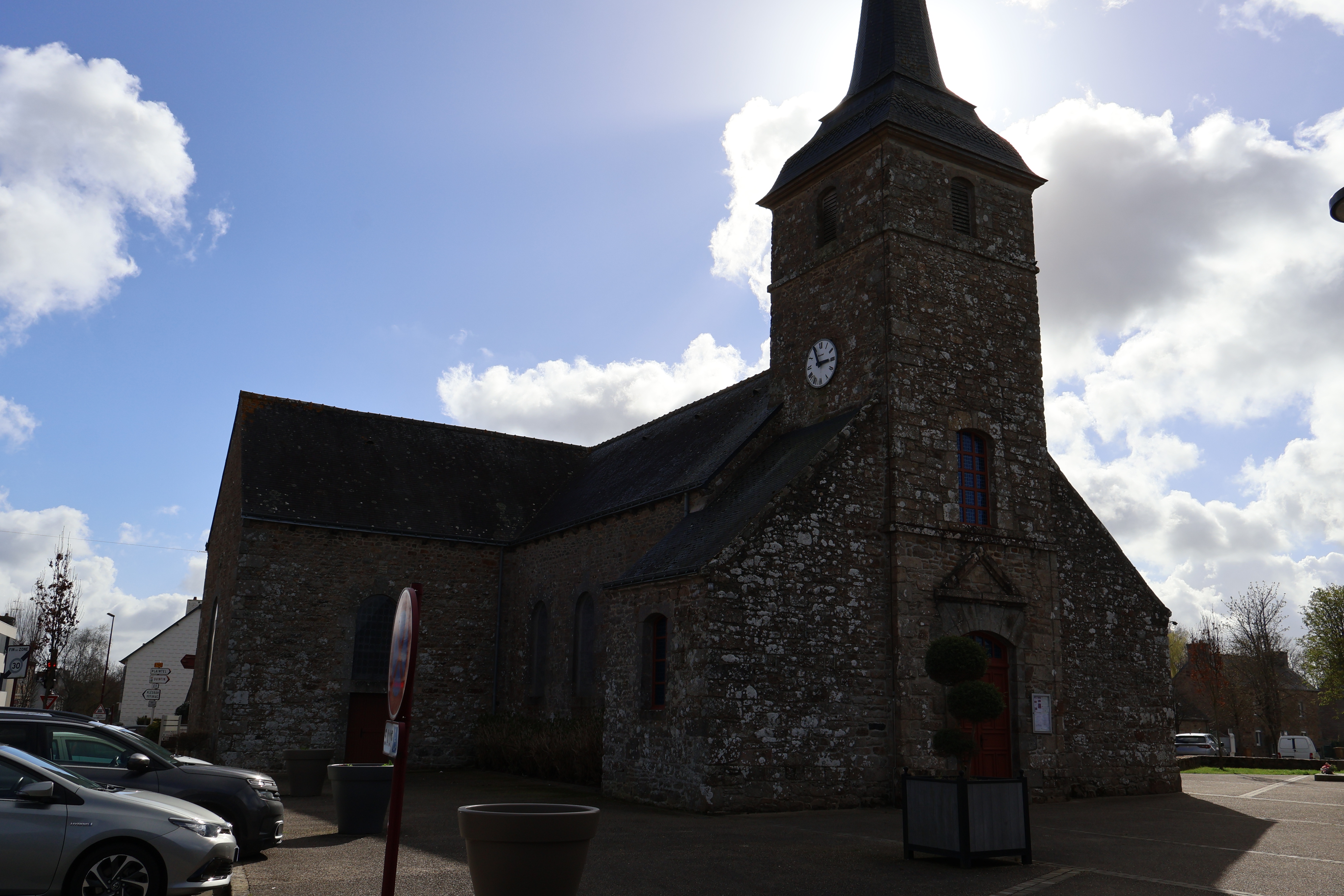 L'église Saint-Julien